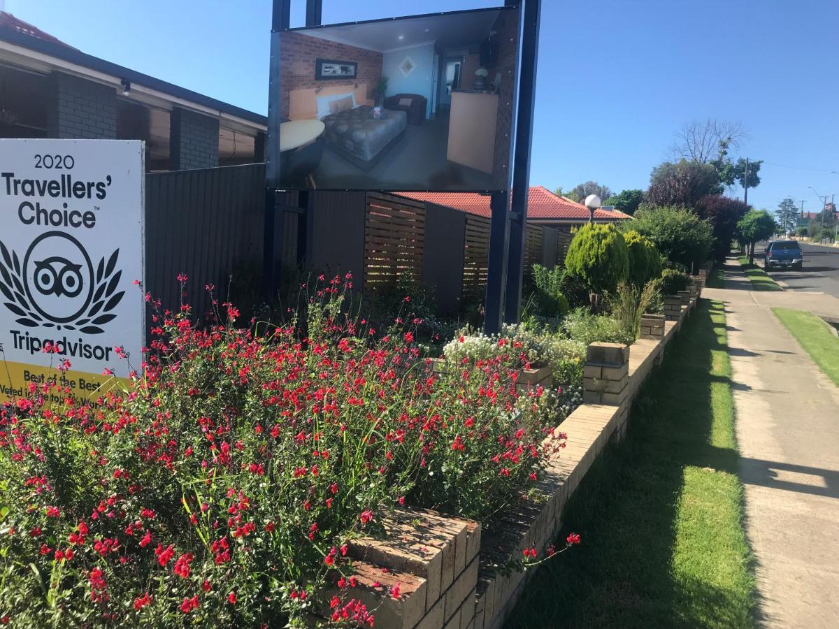 Jumbuck Motor Inn Tenterfield Exterior photo